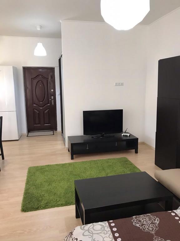 Gil Apartments, Квартира Студия В Самом Центре Пл Петефи Uzjhorod Eksteriør bilde